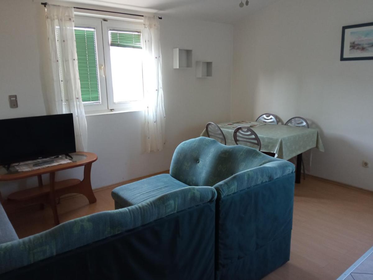 Apartments Mamic Pula Exterior photo